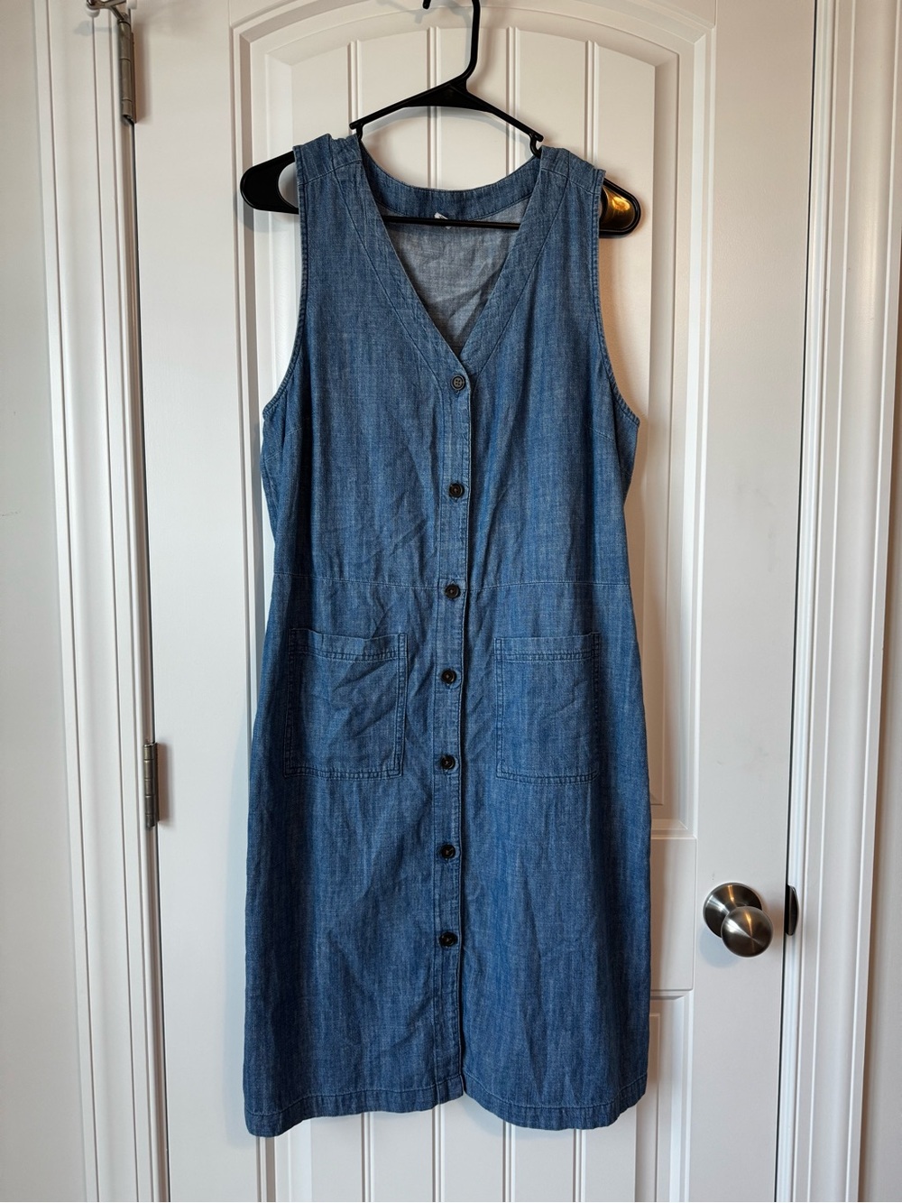 Old Navy Blue Chambray Button-Front Midi Dress - Picture 4 of 14
